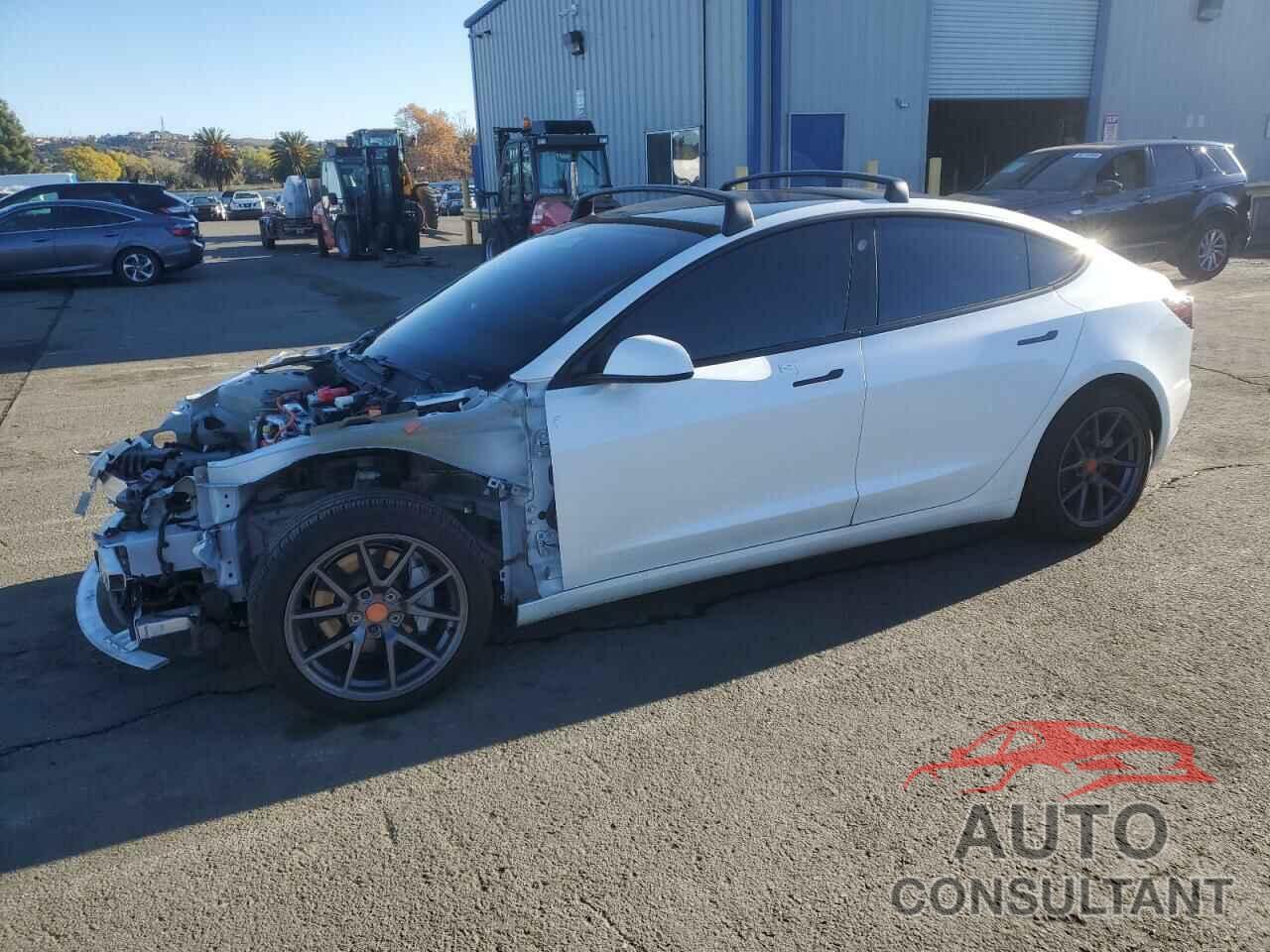 TESLA MODEL 3 2021 - 5YJ3E1EB1MF938885