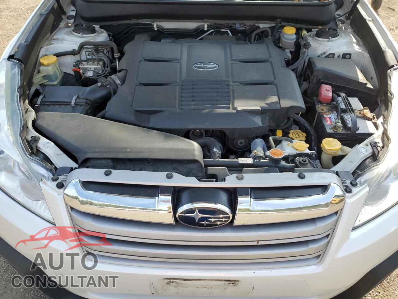 SUBARU OUTBACK 2013 - 4S4BRDLC8D2231083