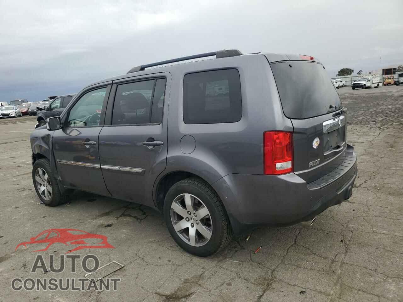 HONDA PILOT 2015 - 5FNYF3H97FB020021