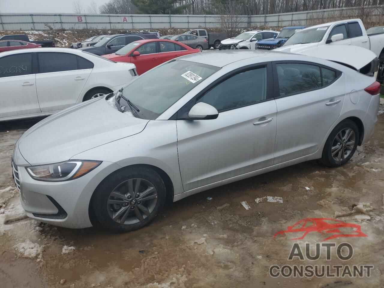 HYUNDAI ELANTRA 2018 - 5NPD84LF3JH333167
