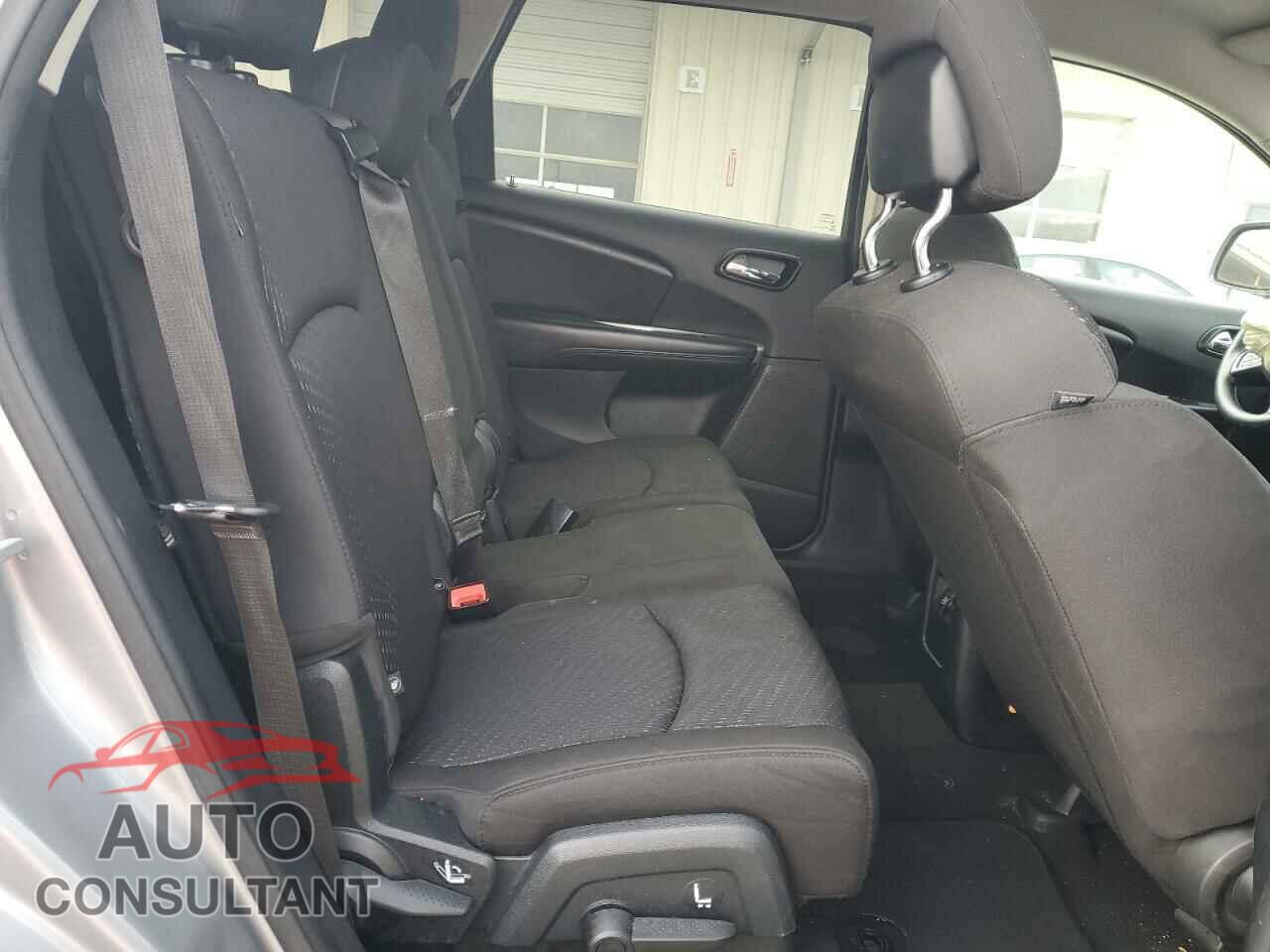 DODGE JOURNEY 2017 - 3C4PDCAB7HT696665