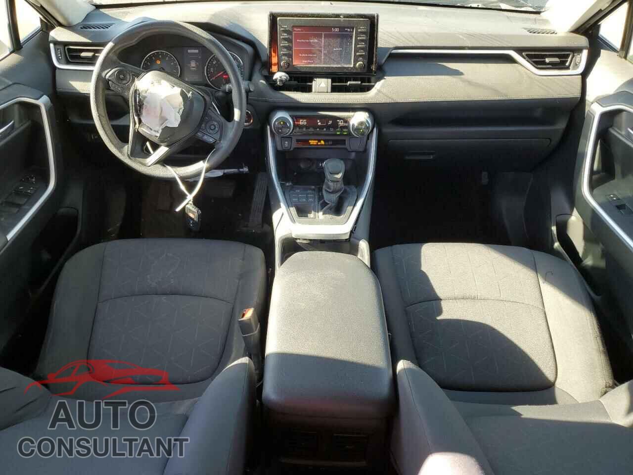 TOYOTA RAV4 2019 - JTMP1RFV5KD011784