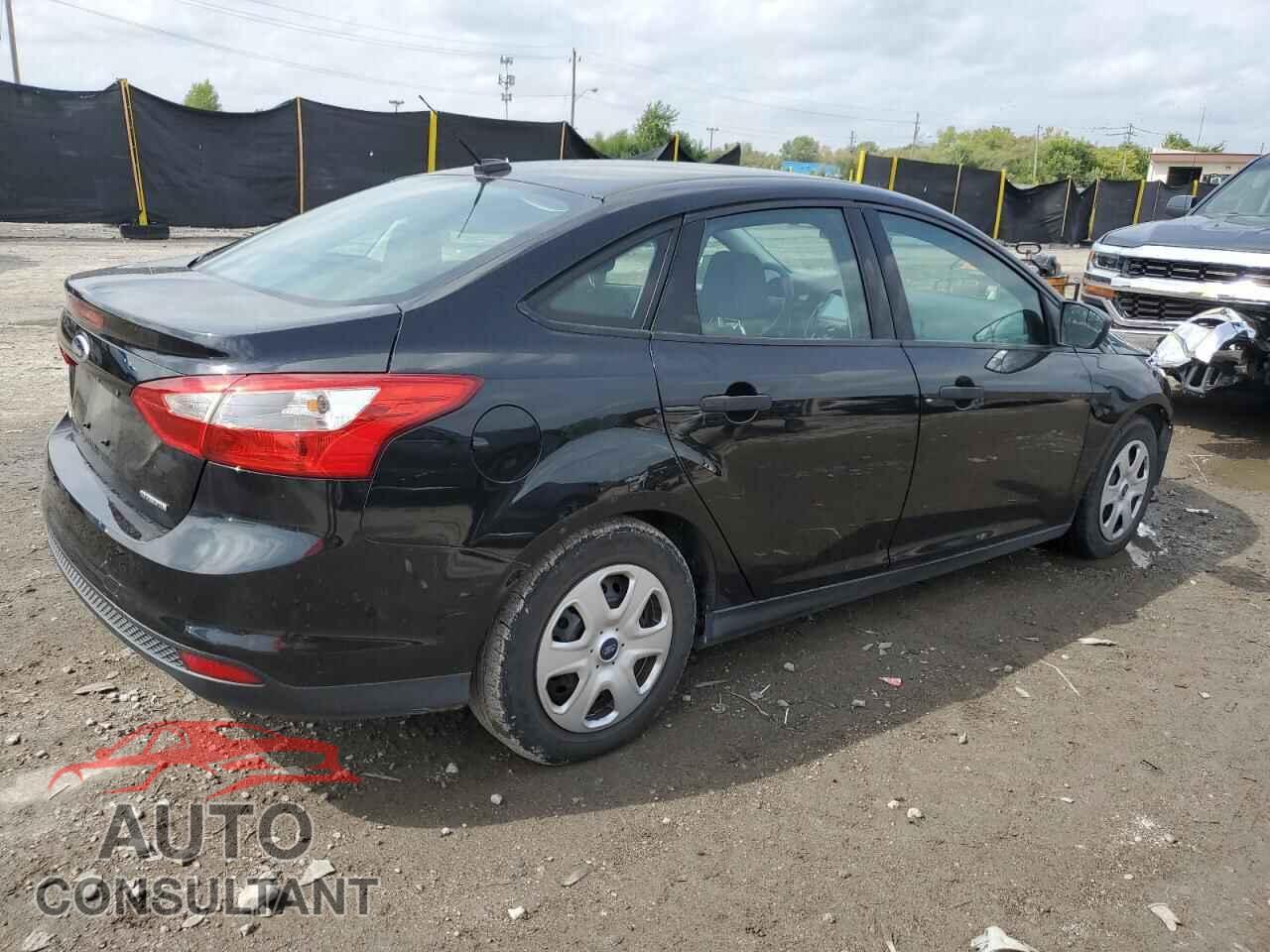 FORD FOCUS 2014 - 1FADP3E21EL126212