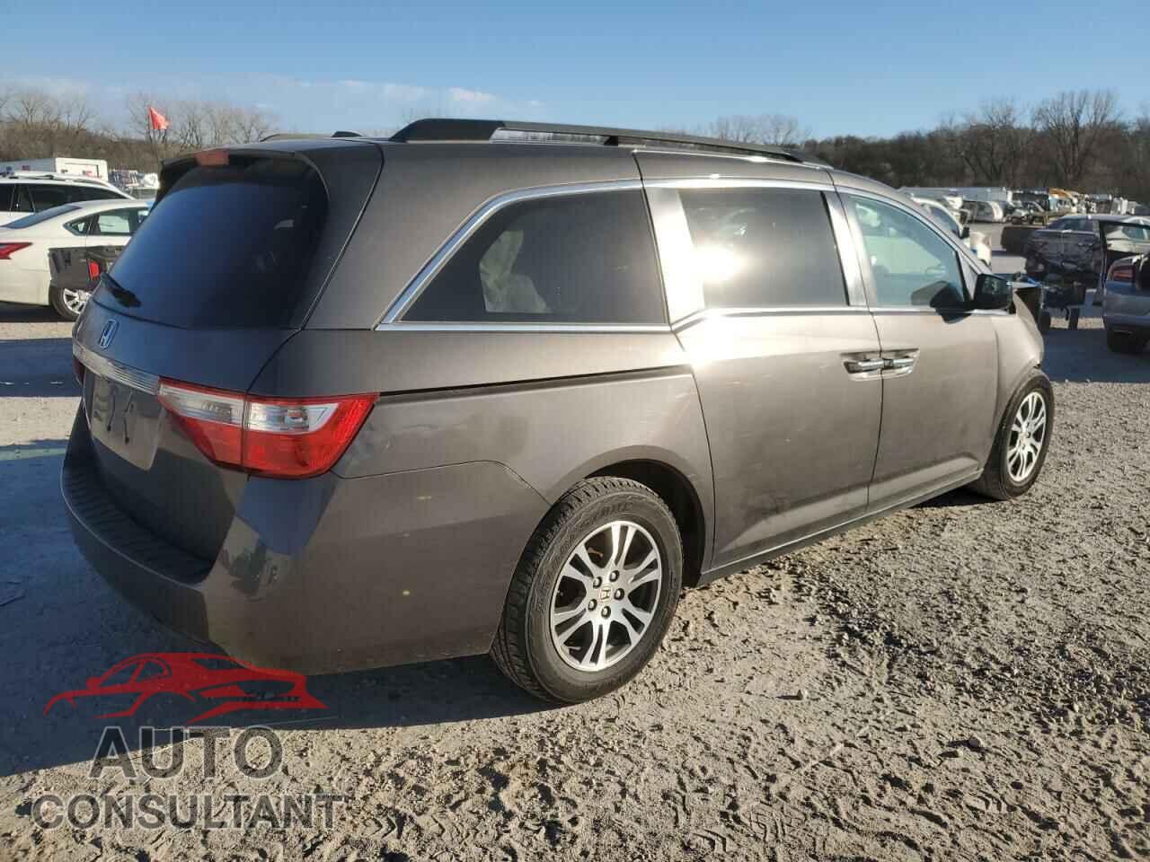 HONDA ODYSSEY 2013 - 5FNRL5H63DB018021