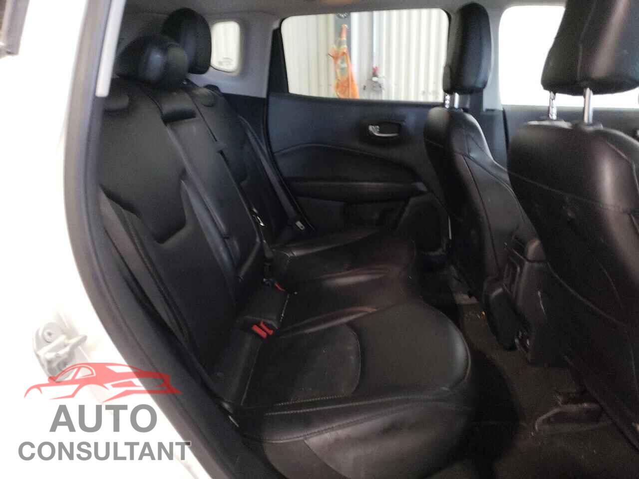 JEEP COMPASS 2021 - 3C4NJDCB1MT604270