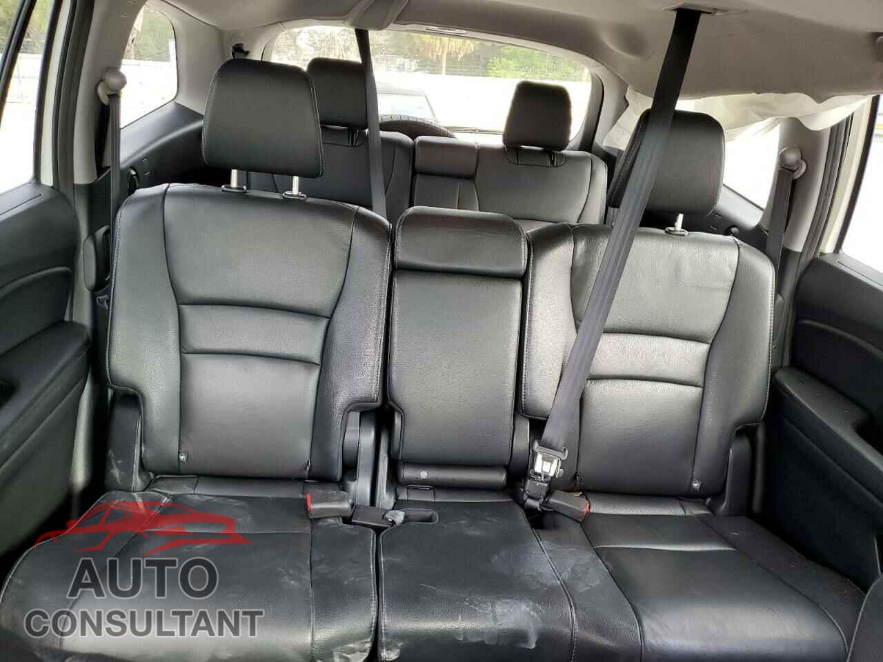 HONDA PILOT 2017 - 5FNYF5H55HB031465
