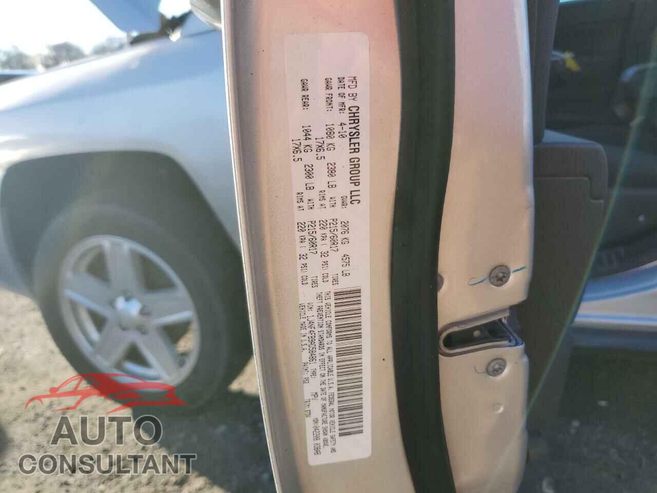 JEEP COMPASS 2010 - 1J4NF4FB9AD584861