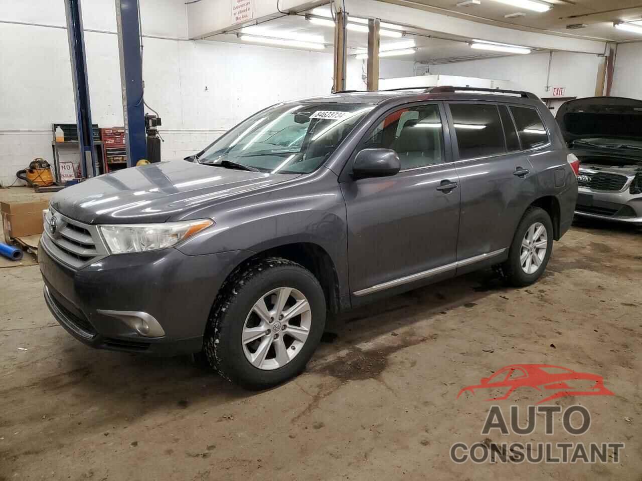 TOYOTA HIGHLANDER 2011 - 5TDBK3EH4BS082754