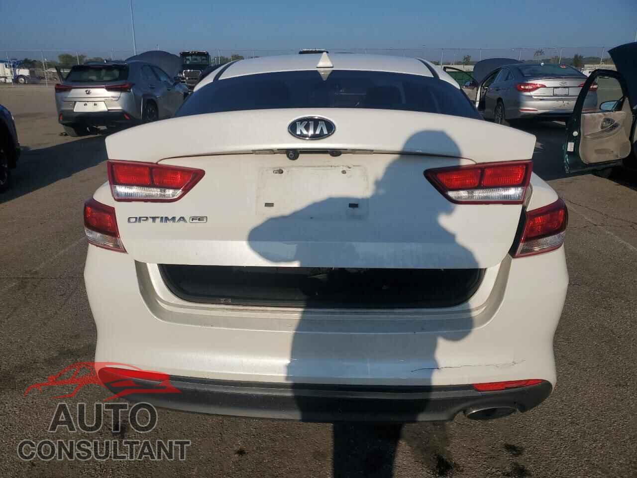 KIA OPTIMA 2016 - KNAGT4L39G5088463