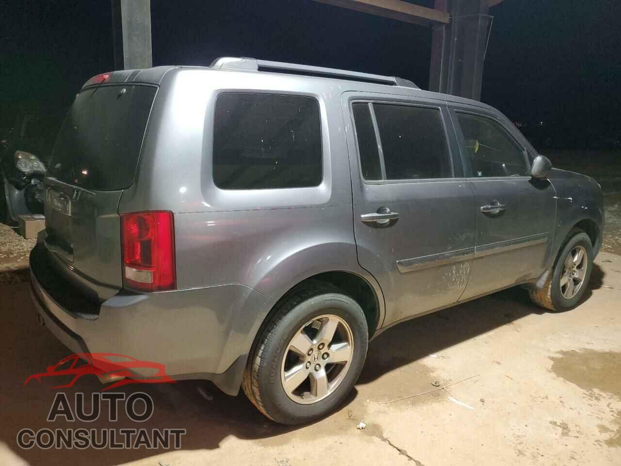 HONDA PILOT 2009 - 5FNYF38529B001555