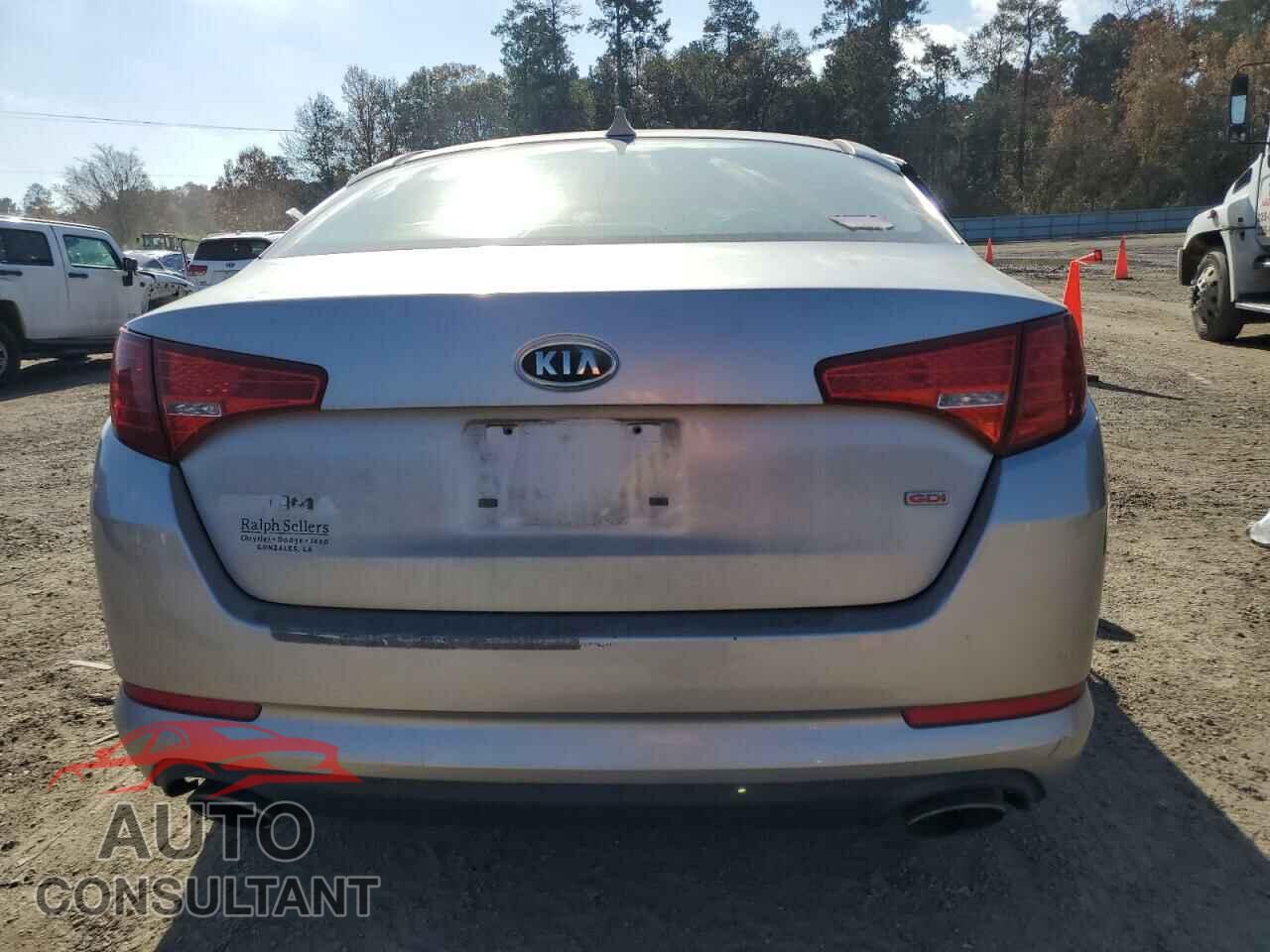 KIA OPTIMA 2011 - KNAGM4A76B5119793