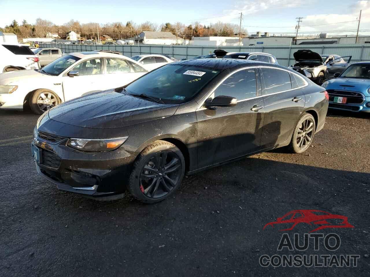 CHEVROLET MALIBU 2018 - 1G1ZD5ST0JF201940