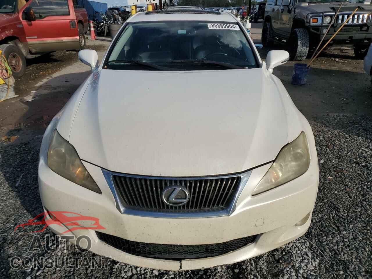 LEXUS IS 2010 - JTHBE5C24A2017439