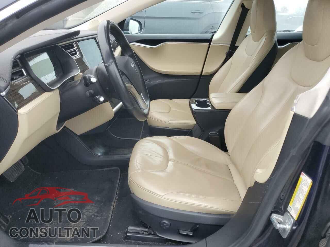 TESLA MODEL S 2015 - 5YJSA1H17FF083087
