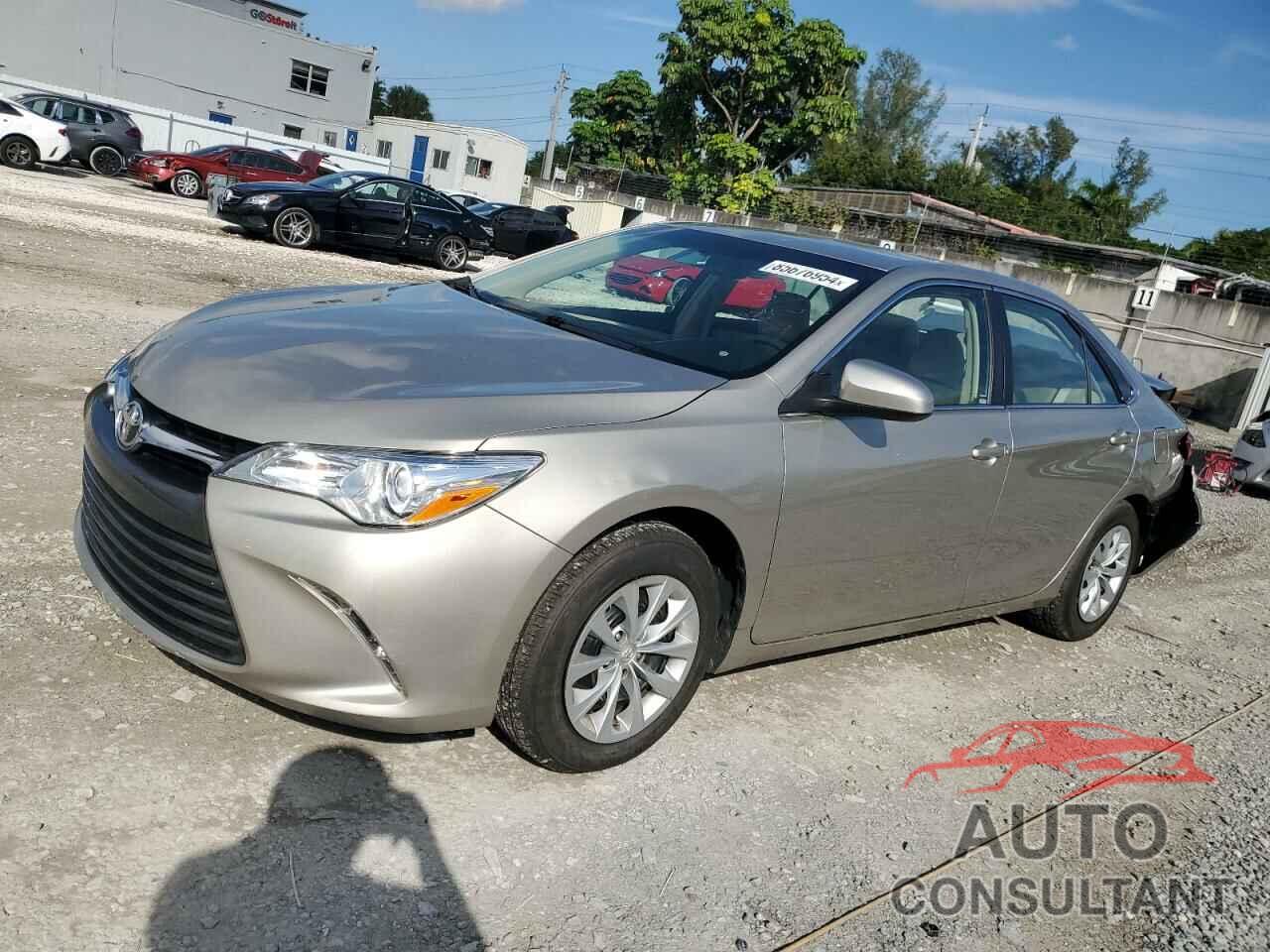 TOYOTA CAMRY 2016 - 4T4BF1FK6GR545078