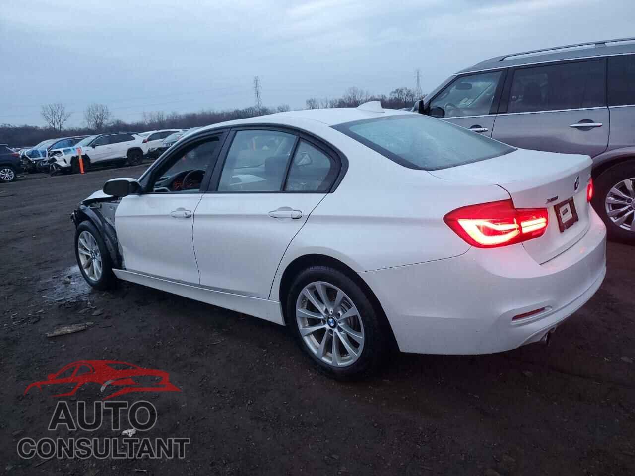 BMW 3 SERIES 2018 - WBA8A3C56JA488548