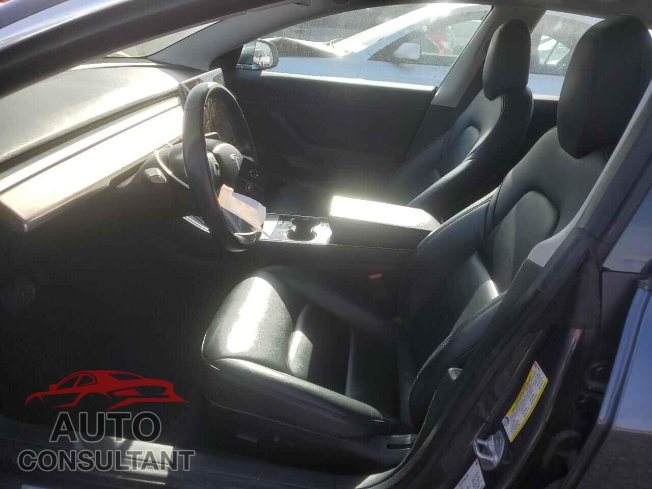 TESLA MODEL 3 2018 - 5YJ3E1EB3JF183279