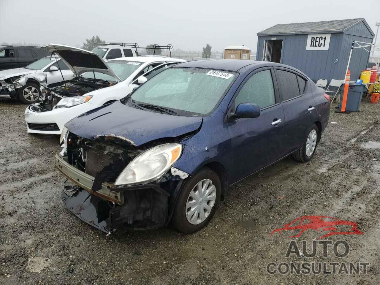 NISSAN VERSA 2014 - 3N1CN7AP2EL824369