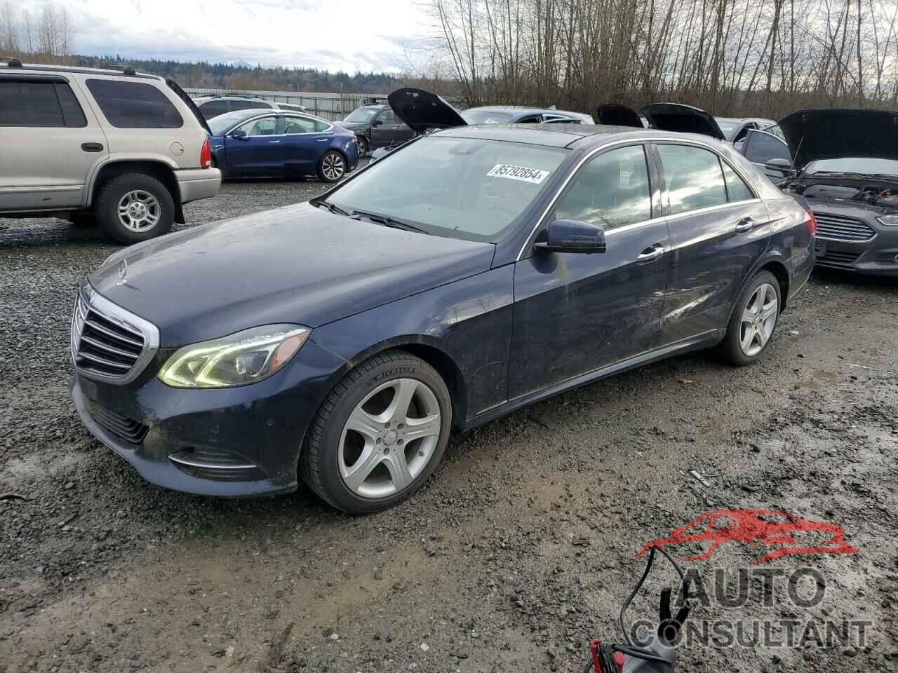 MERCEDES-BENZ E-CLASS 2014 - WDDHF5KB0EA823435