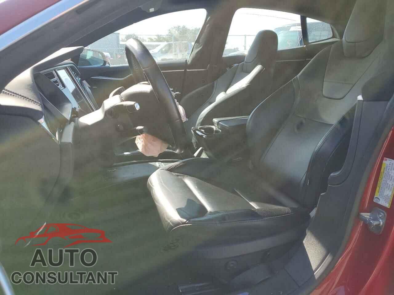 TESLA MODEL S 2016 - 5YJSA1E15GF156219