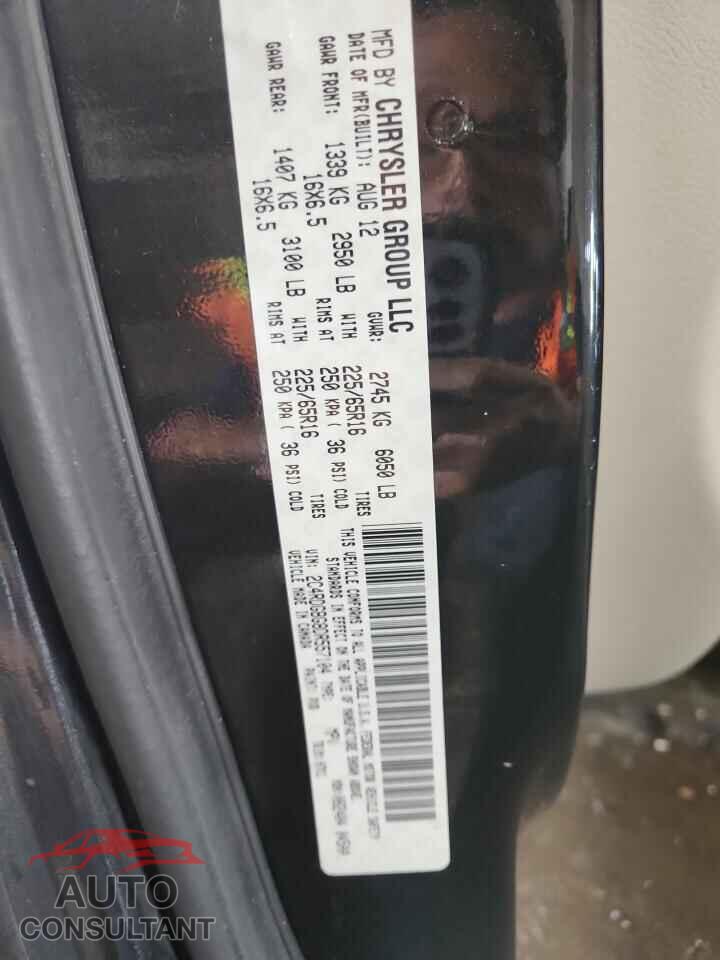 DODGE CARAVAN 2013 - 2C4RDGBG8DR557104