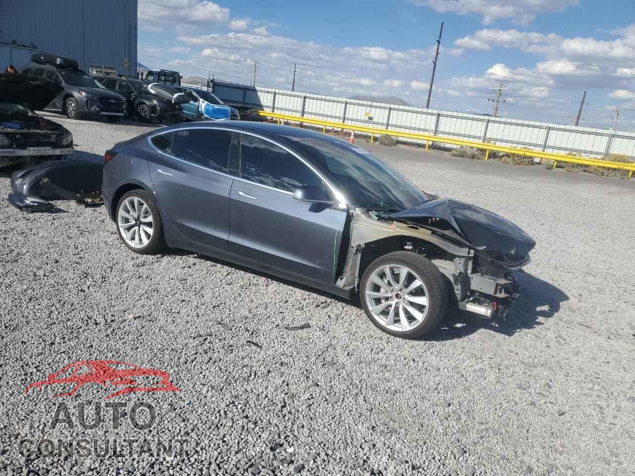 TESLA MODEL 3 2020 - 5YJ3E1EB5LF795356