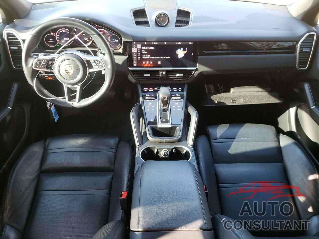 PORSCHE CAYENNE 2019 - WP1AA2AY7KDA09256
