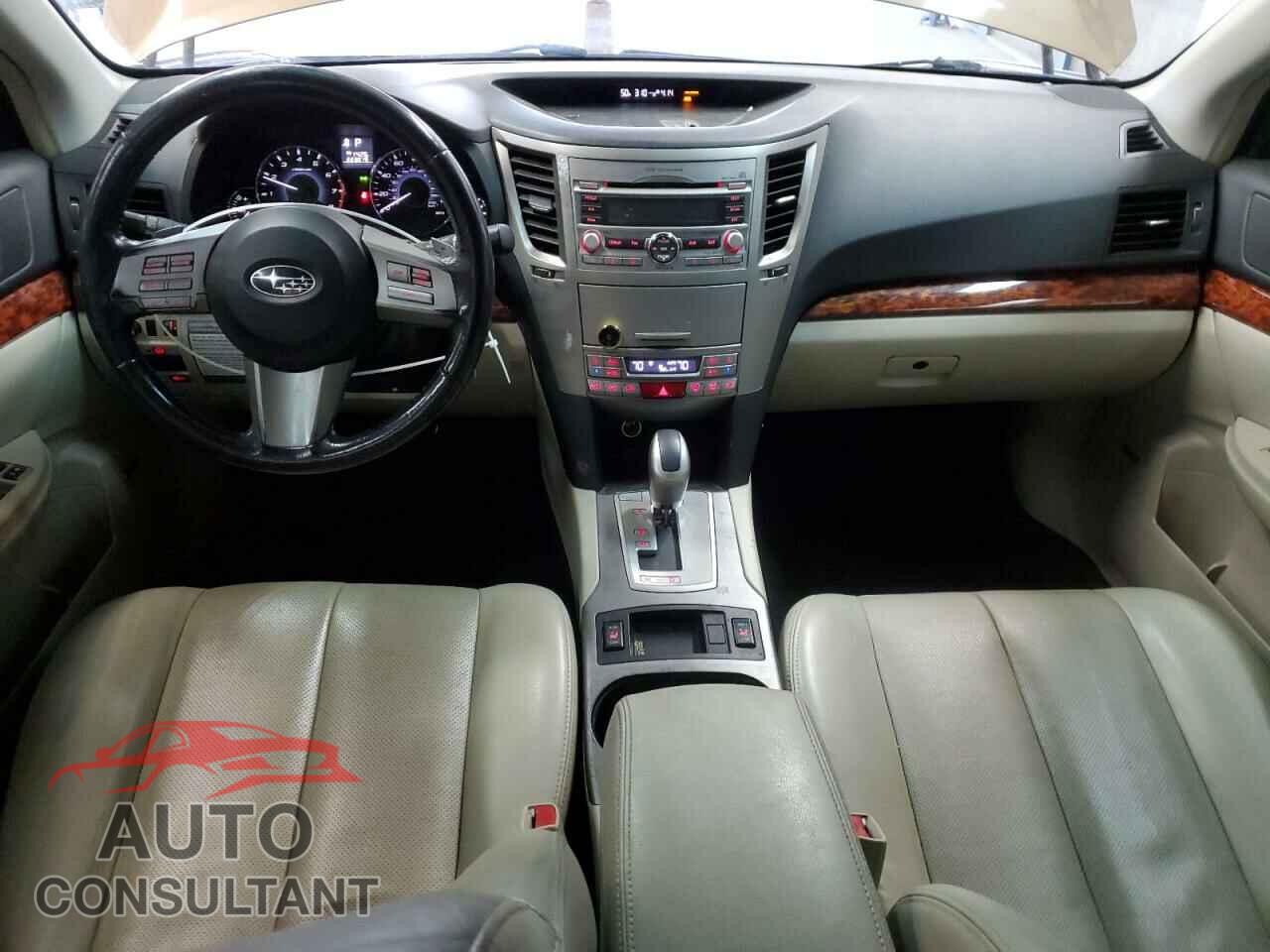 SUBARU OUTBACK 2011 - 4S4BRBKC5B3313043