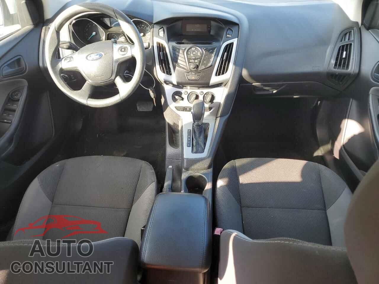 FORD FOCUS 2012 - 1FAHP3F2XCL454970