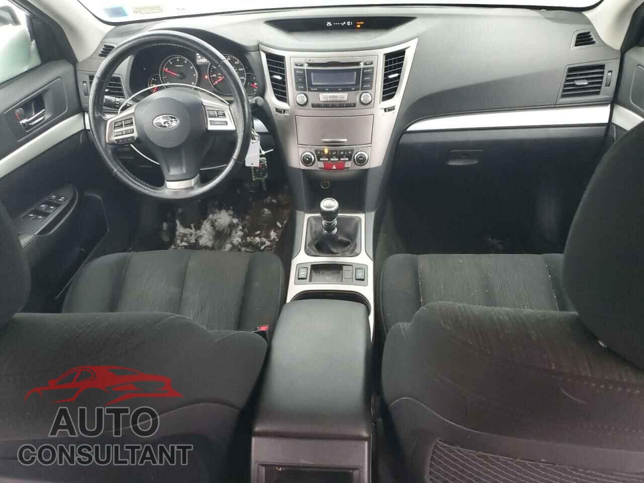 SUBARU OUTBACK 2013 - 4S4BRBCC3D1211740