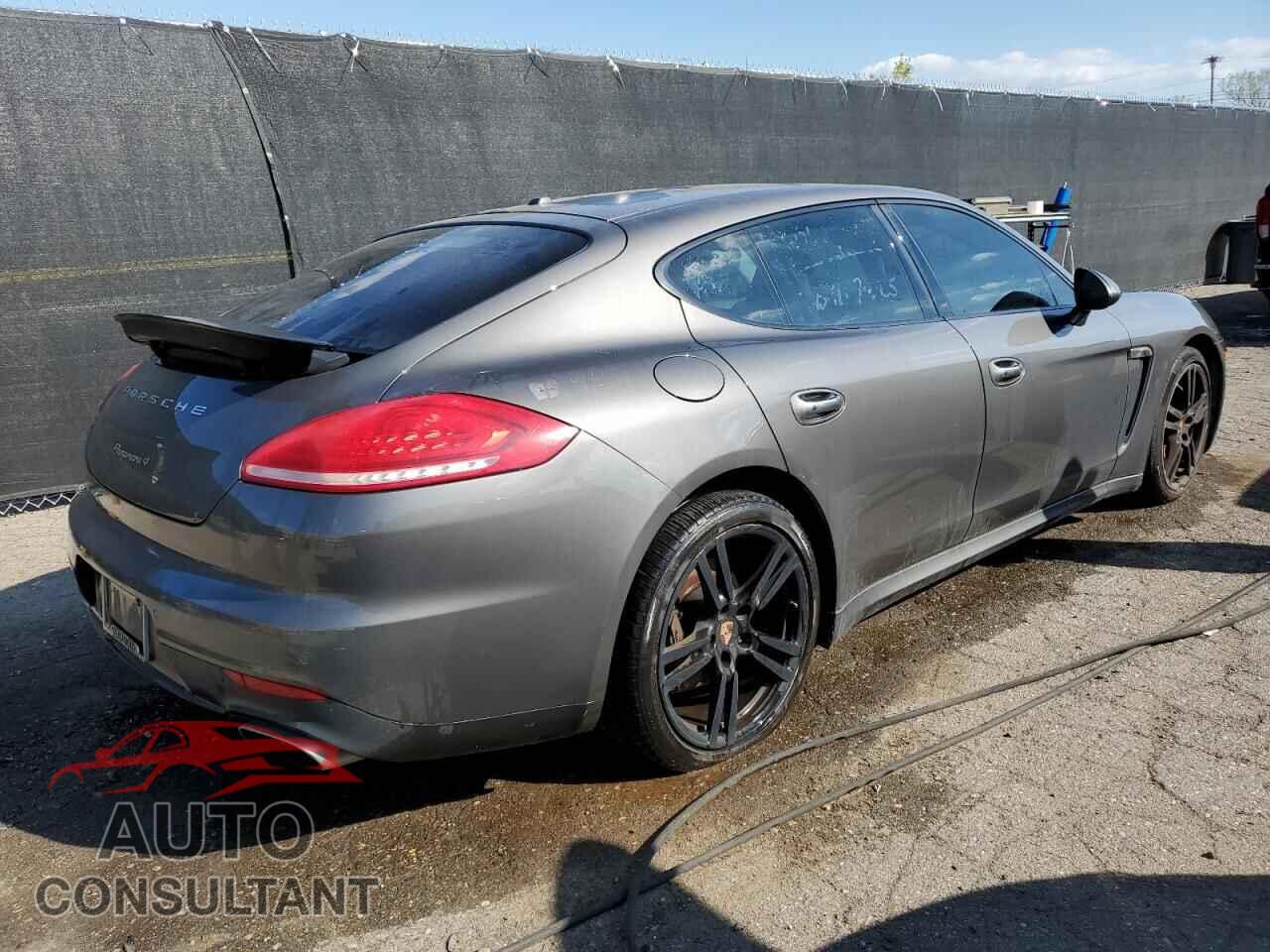 PORSCHE PANAMERA 2014 - WP0AA2A74EL011436