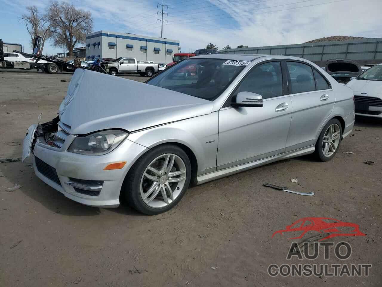 MERCEDES-BENZ C-CLASS 2012 - WDDGF4HB3CA634272