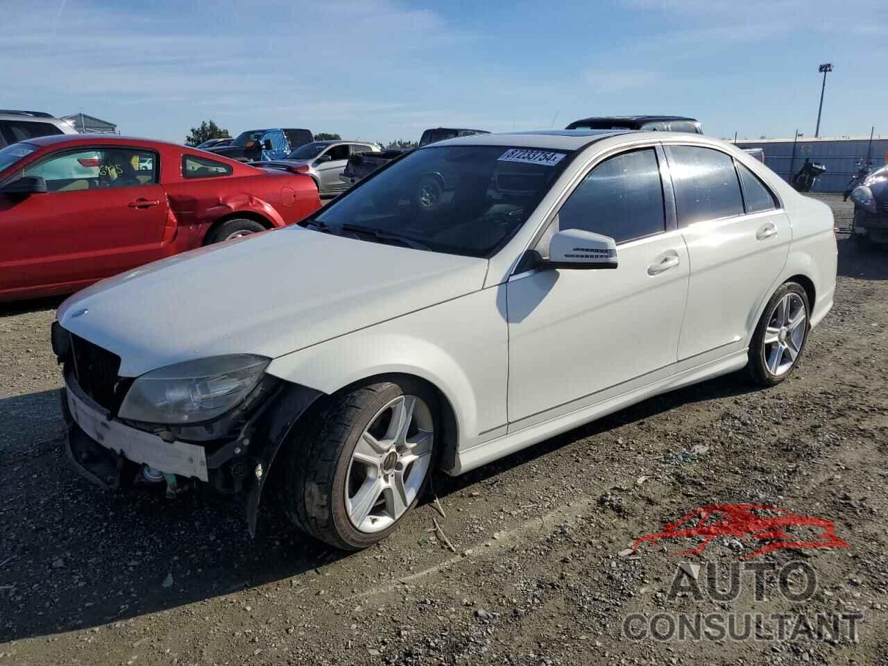 MERCEDES-BENZ C-CLASS 2011 - WDDGF5EB2BR135389