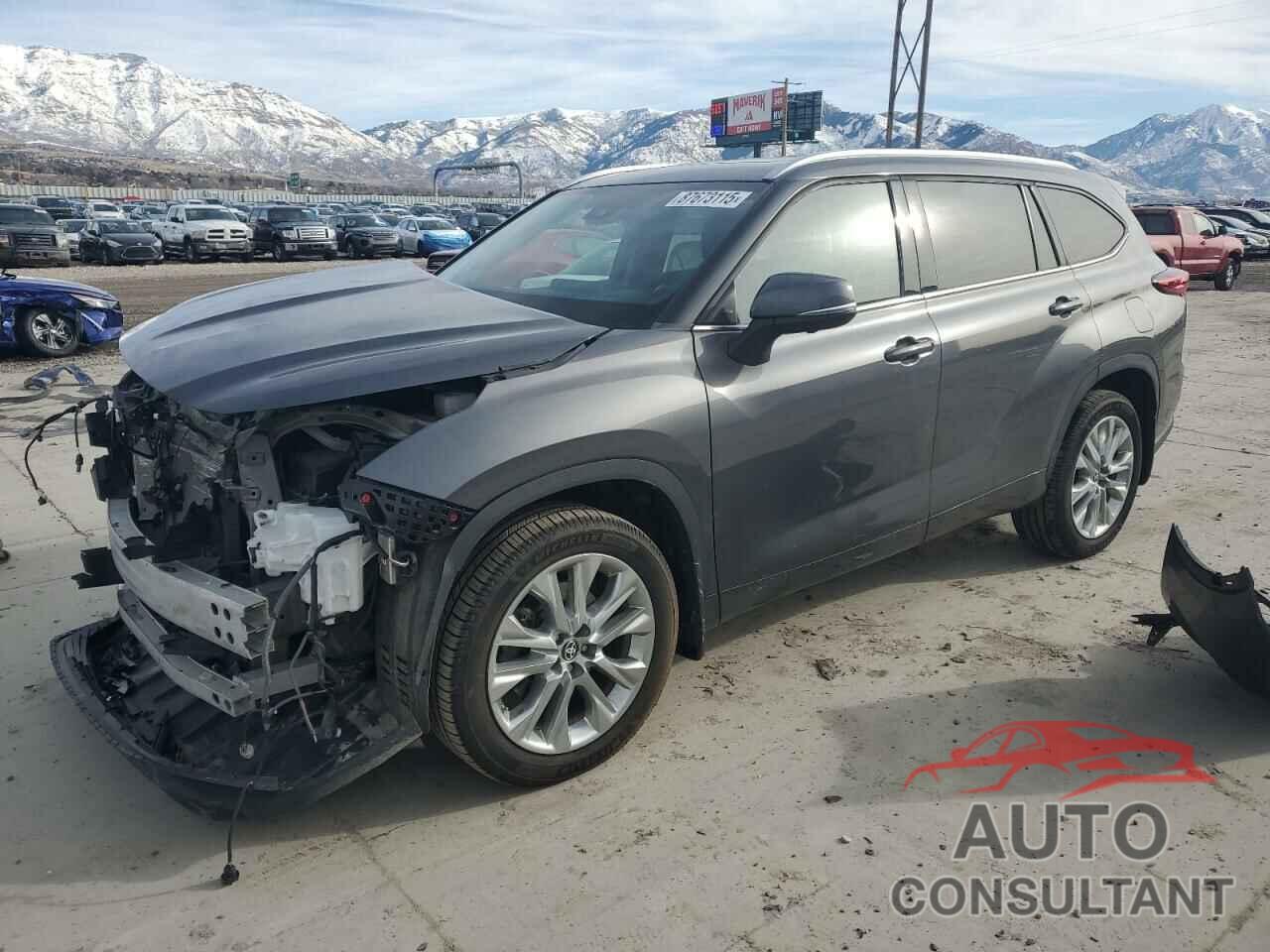 TOYOTA HIGHLANDER 2023 - 5TDKDRBH0PS520646