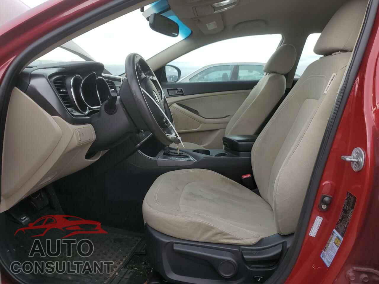KIA OPTIMA 2011 - KNAGM4A77B5109256