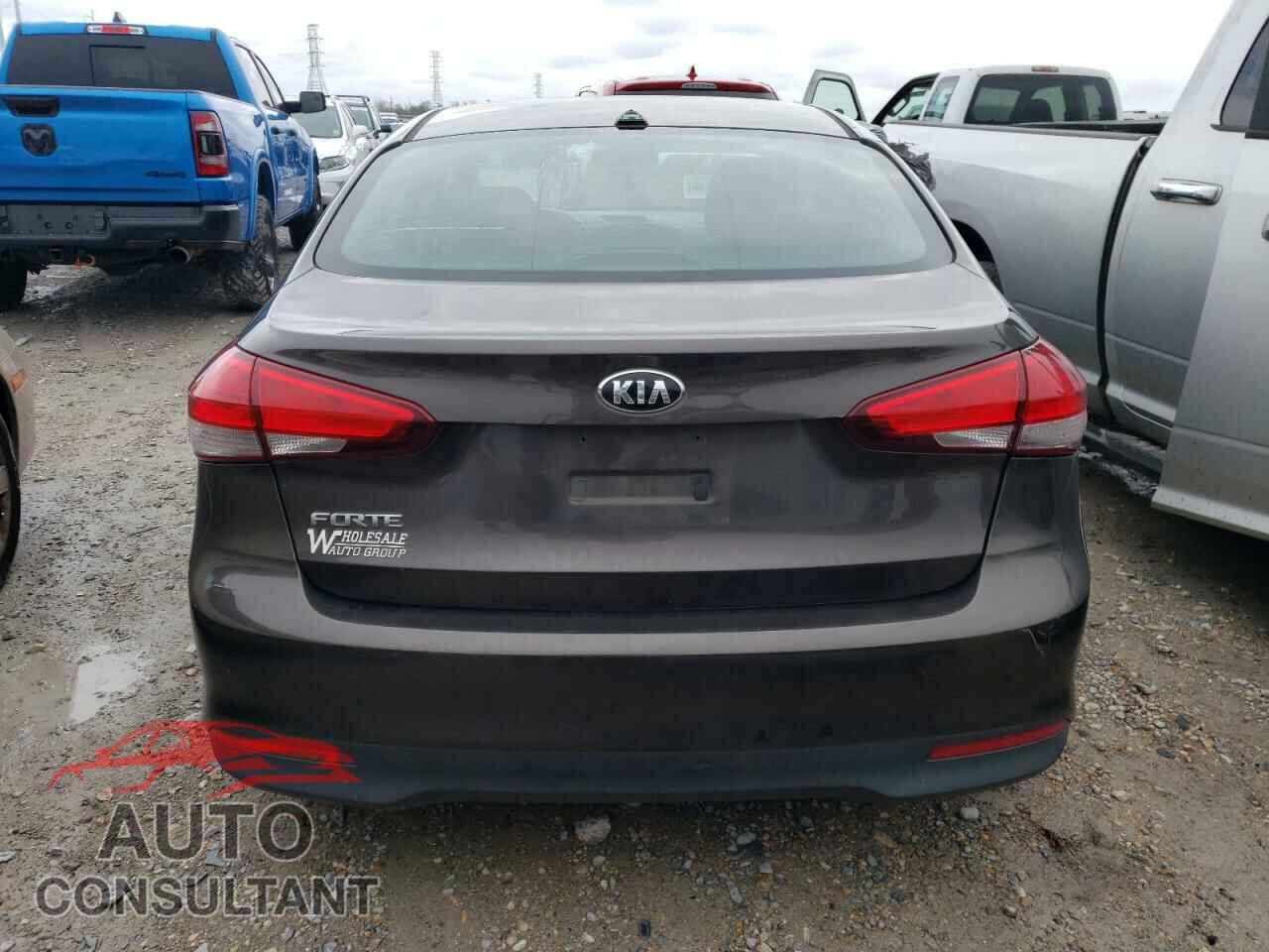 KIA FORTE 2017 - 3KPFK4A70HE121587