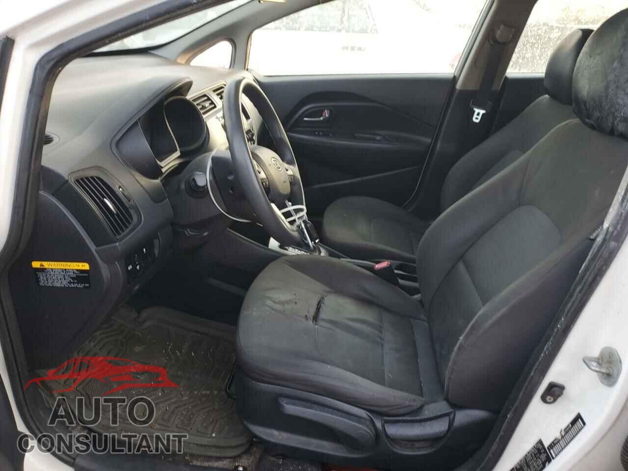 KIA RIO 2013 - KNADM5A33D6110049