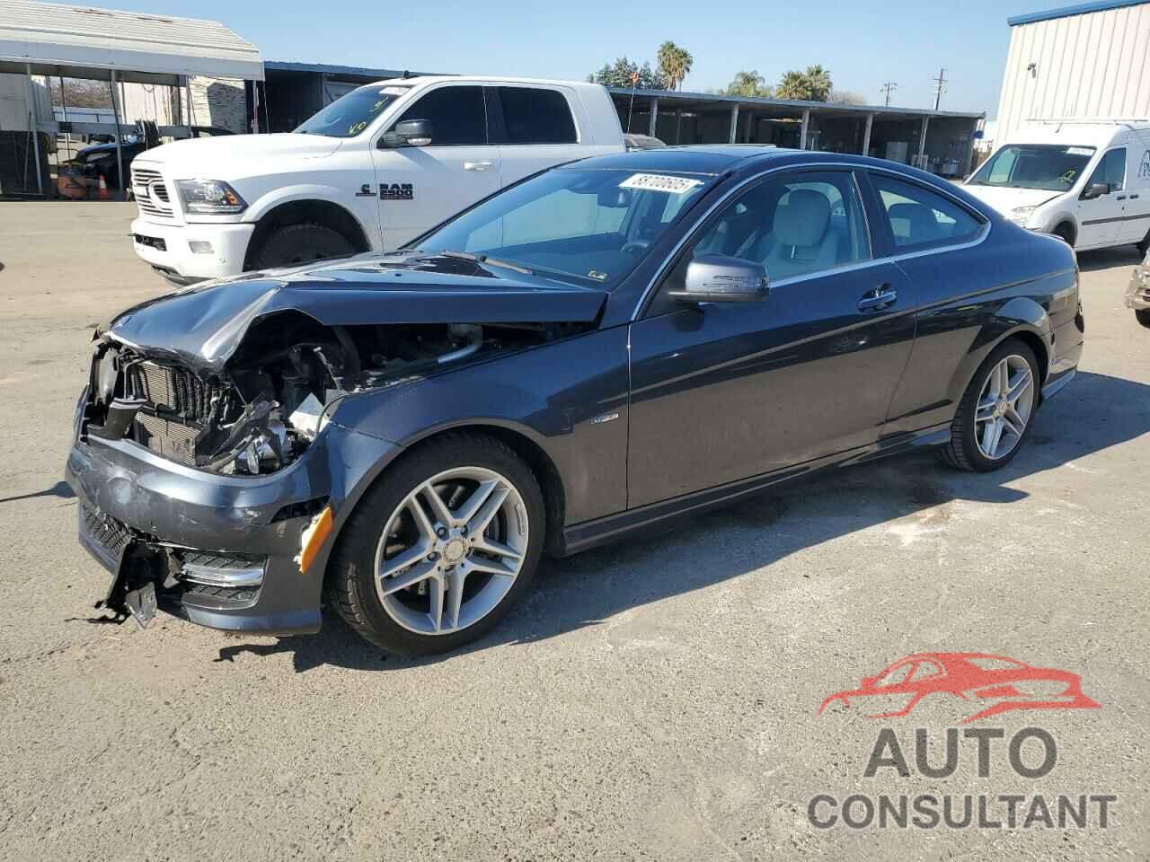 MERCEDES-BENZ C-CLASS 2012 - WDDGJ5HB3CF902003