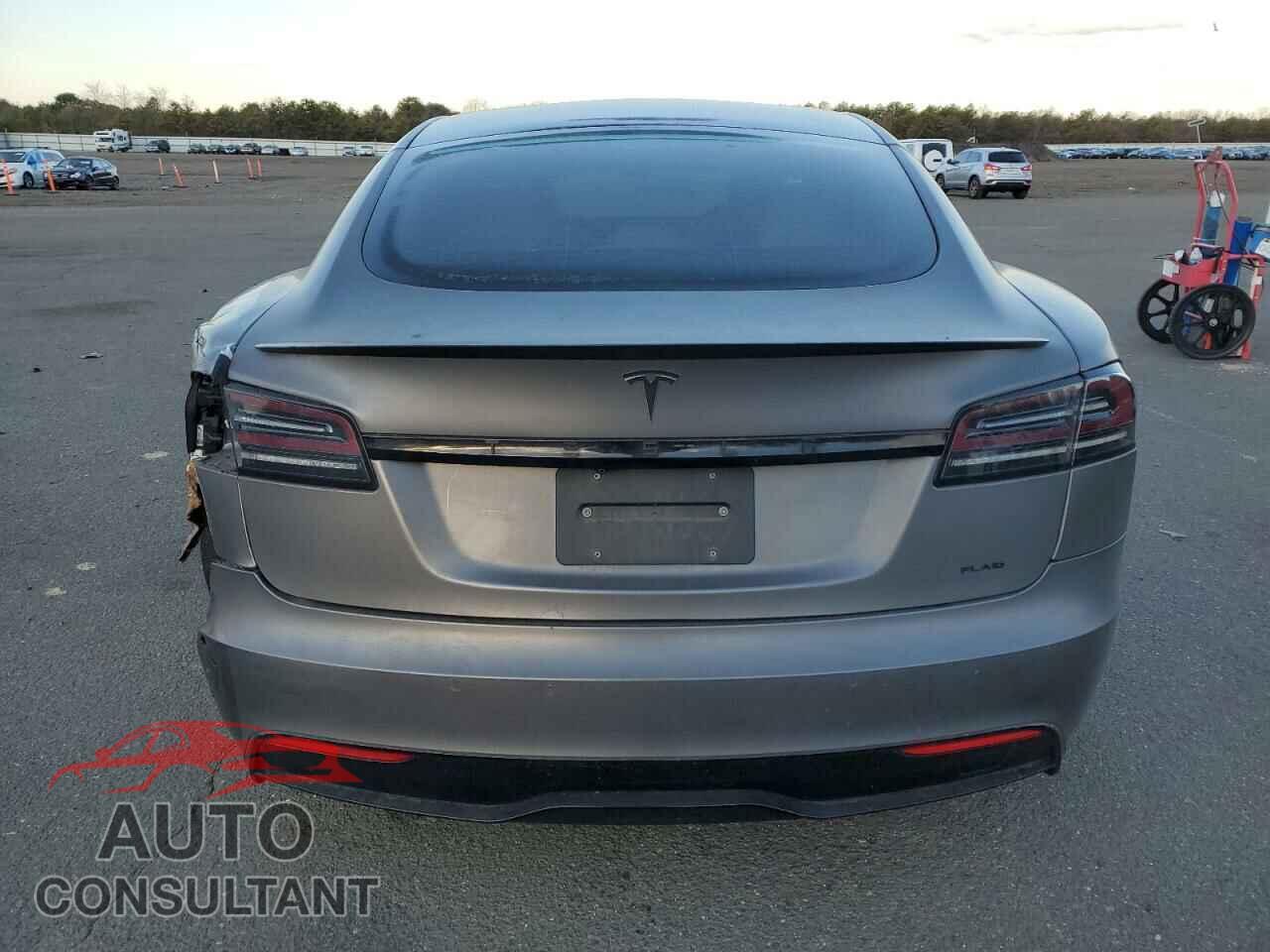 TESLA MODEL S 2022 - 5YJSA1E5XNF489693