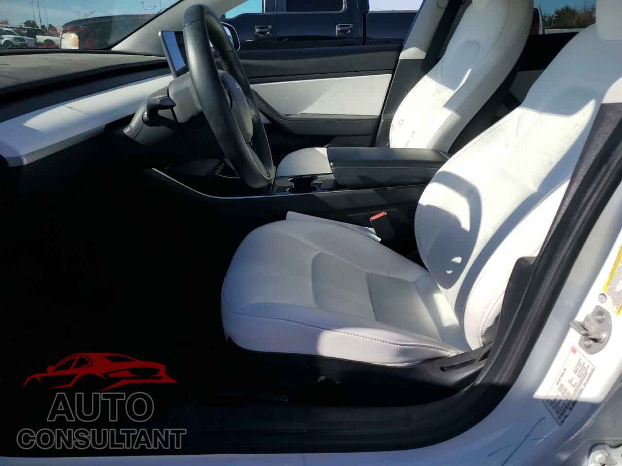 TESLA MODEL 3 2018 - 5YJ3E1EA7JF169652