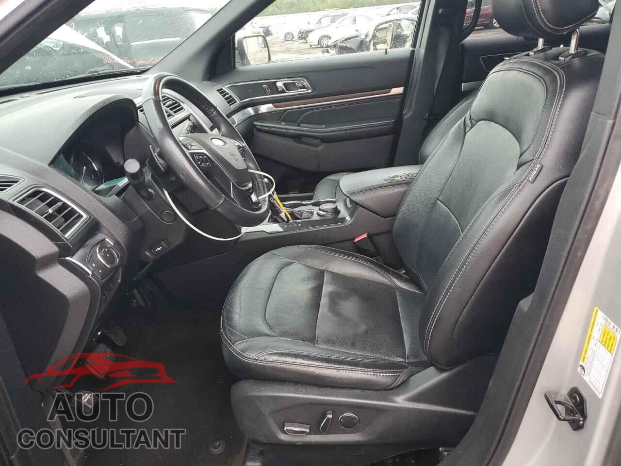 FORD EXPLORER 2017 - 1FM5K8F82HGC69076
