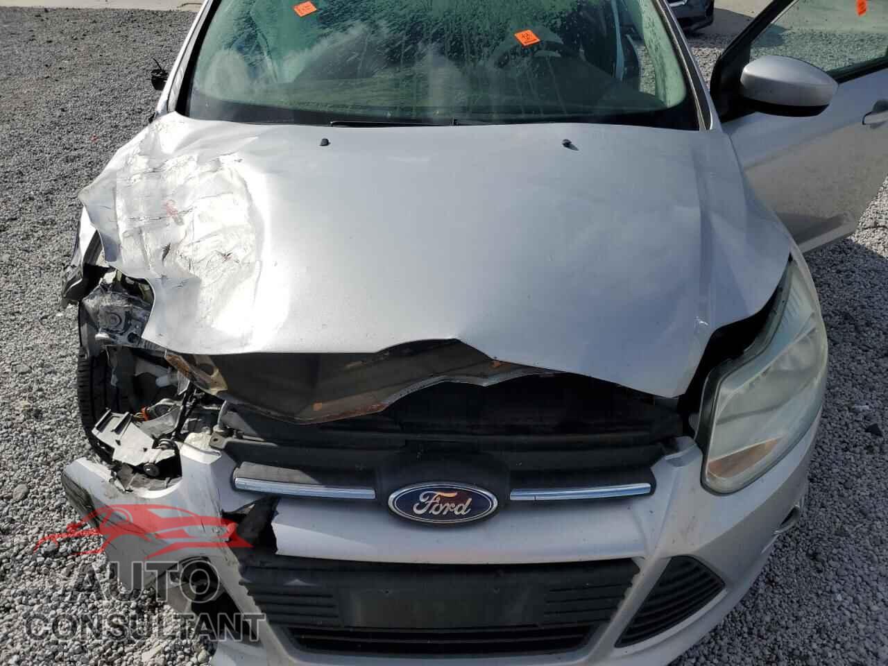 FORD FOCUS 2012 - 1FAHP3F29CL477463