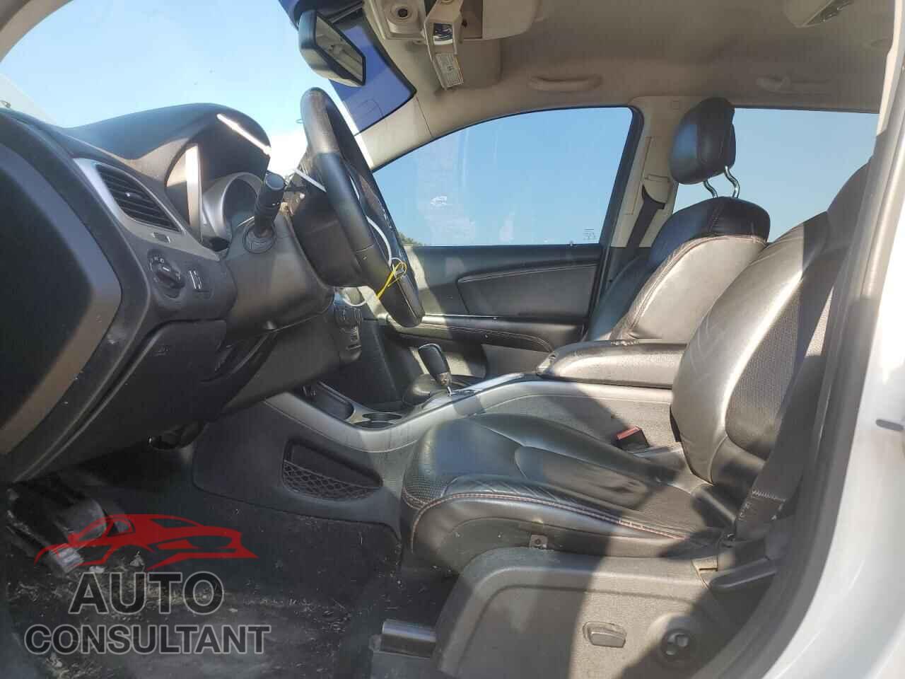 DODGE JOURNEY 2017 - 3C4PDCEG6HT538663