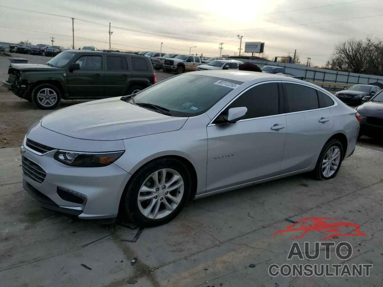 CHEVROLET MALIBU 2018 - 1G1ZD5ST0JF154960