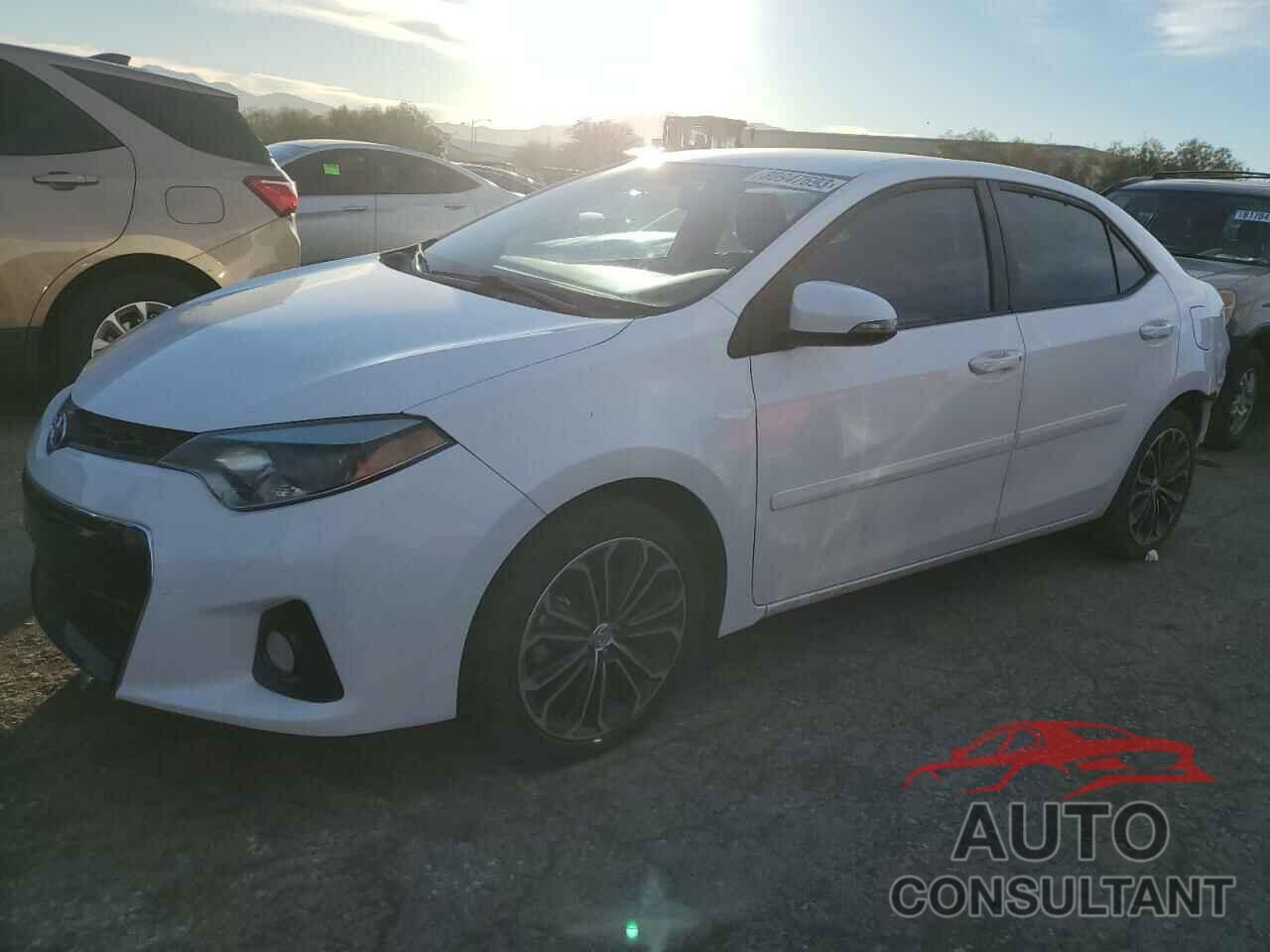 TOYOTA COROLLA 2015 - 5YFBURHE2FP266569
