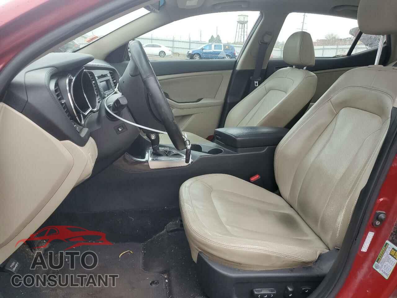 KIA OPTIMA 2011 - KNAGN4A72B5100171