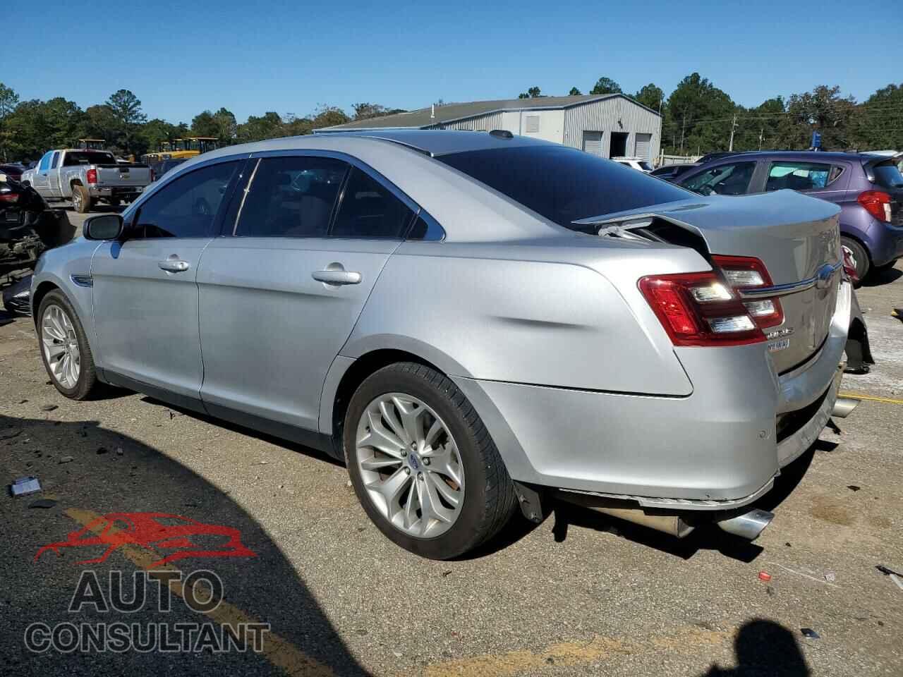 FORD TAURUS 2019 - 1FAHP2F84KG111335