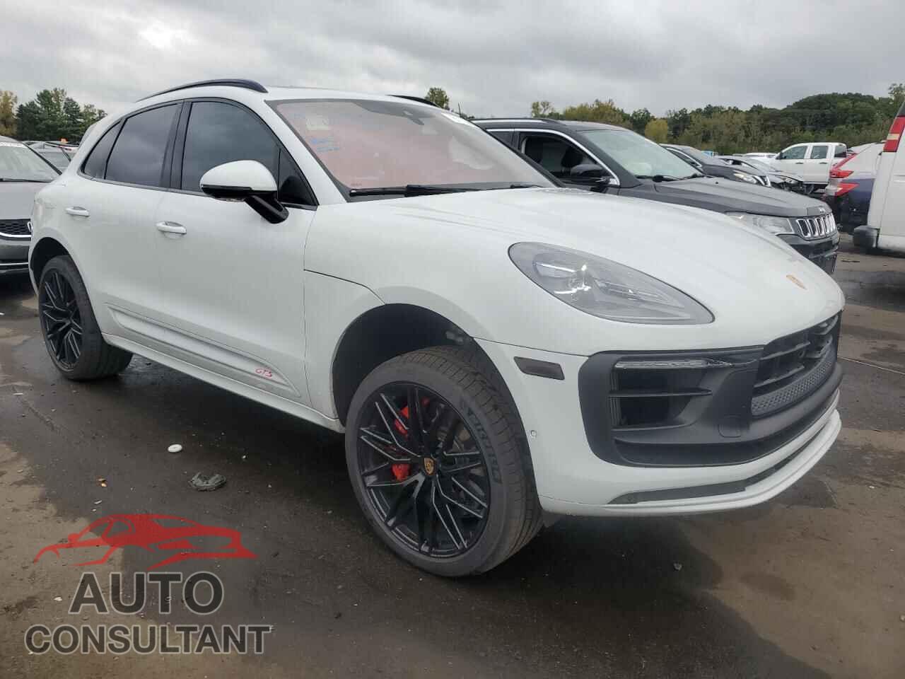 PORSCHE MACAN 2022 - WP1AF2A52NLB30083