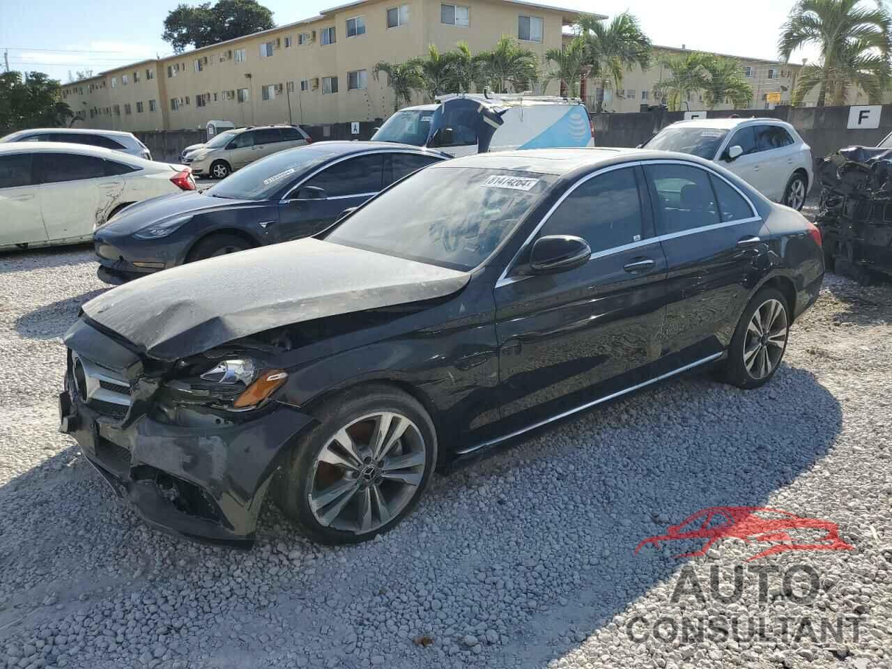 MERCEDES-BENZ C-CLASS 2018 - 55SWF4KB3JU272591