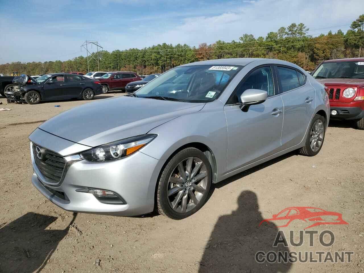 MAZDA 3 2018 - 3MZBN1V36JM213324